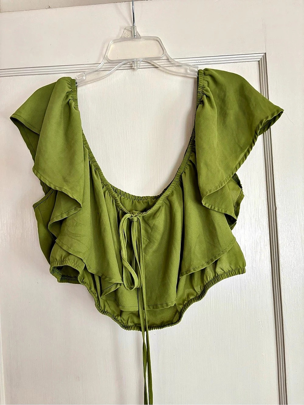 Ruffle Sleeve Crop Top in Green